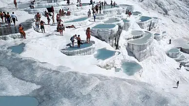 Pamukkale 9 ayda ziyaretçi rekoru kırdı
