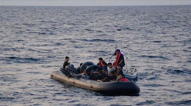 Ege’de yaklaşık 80 kişiyi taşıyan sığınmacı botu battı, onlarcası kayıp
