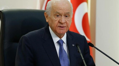 Bahçeli'den muhalefete: Baba ile oğul çekişmeli, babayla abla ihtilaflı, oğul ile abla kumpasçı, diğerleri de siperlerinde seyircidir