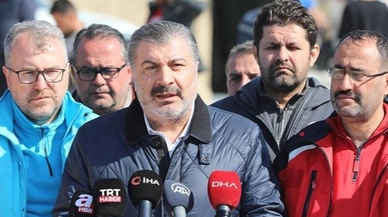 Bakan Koca: Depremde 448 sağlık çalışanı hayatını kaybetti