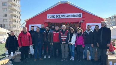 Kızılay deprem bölgesine koşan eczacılara da çadır satmış
