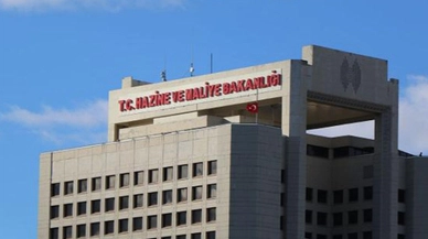 Hazine yaklaşık 17,3 milyar lira borçlandı
