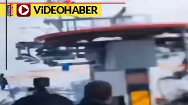 Telesiyej bozuldu kayakçılar havada uçtu