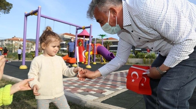 Güzelbahçeli çocuklara 23 Nisan sürprizi