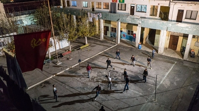 Lavrion Göçmen Kampı tarih oluyor