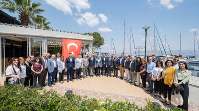 Başkan Soyer partilerin İzmir İl Başkanları ile buluştu: "Birbirimizin gücüne güç katmak mecburiyetindeyiz"
