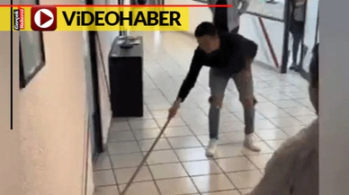 Fare personelin üzerine gidince ortaya güldüren görüntüler çıktı