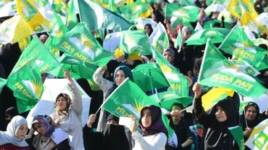 HÜDA-Par'ın gazetesinde dikkat çeken yazı: Konserler aile kurumunu kötü etkiliyor, medeni kanunun değiştirilmesinin zamanı geldi