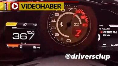 367 Km hız yapan Ferrari görenleri şaşkına çevirdi