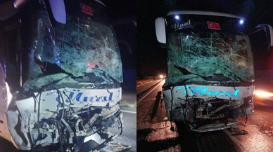 Kayseri'de otomobil ile yolcu otobüsü çarpıştı: 2 ölü, 20 yaralı