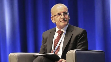 Orta Vadeli Program'ın açıklanmasının ardından Maliye Bakanı Mehmet Şimşek'ten ilk açıklama