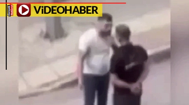 Sabrın böylesi! Darp edilen motokurye, kollarını bağlayarak sessizce böyle bekledi