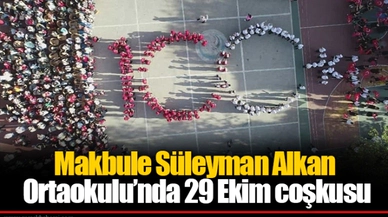 Makbule Süleyman Alkan Ortaokulu’nda 29 Ekim coşkusu