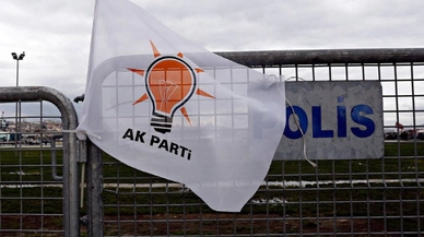 AK Parti’de yerel seçim aday adayı başvuruları ertelendi