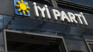 İYİ Parti'de bir isim daha istifa ettiğini duyurdu
