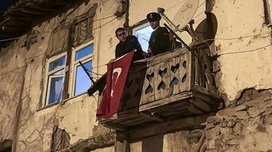 Bakan Göktaş talimat verdi: Şehidin baba evi tekrar yapılacak