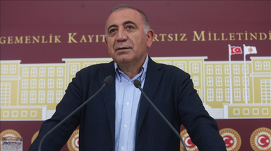 Gürsel Tekin bugünü mü planladı?