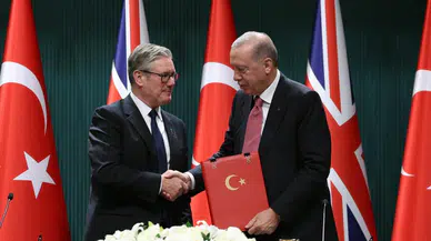 Cumhurbaşkanı Erdoğan ve İngiltere Başbakanı Starmer Eurofighter imzalarını attı: Çok büyük istek duyuyorum