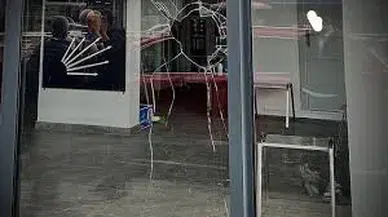 CHP Keçiören İlçe Başkanlığı'na Taşlı Saldırı: Fail Gözaltında