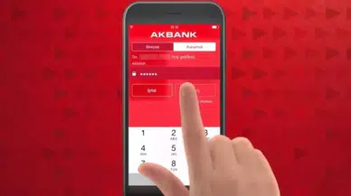 Akbank mobil çöktü mü: Müşteriler isyanda