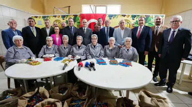 Halka Saçılacak 10 Ton Mesir Macunu Dualarla Hazırlandı
