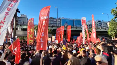 CHP İstanbul'da tahliye kararına karşı protestolarını sürdürüyor