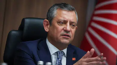 Özgür Özel basın özgürlüğü ve demokrasi için mücadele mesajı verdi