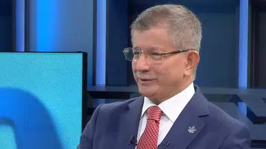 Davutoğlu AK Parti'ye Üçlü Çete Suçlaması Yöneltti