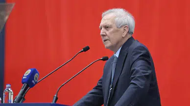 Aziz Yıldırım adaylıktan çekilme teklifini sertçe reddetti