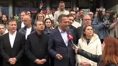 CHP genel merkezi'nde arbede çıktı