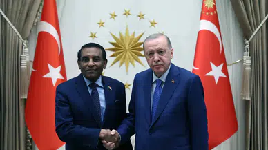 Erdoğan Sudan Başbakanı Kamil İdris ile görüştü
