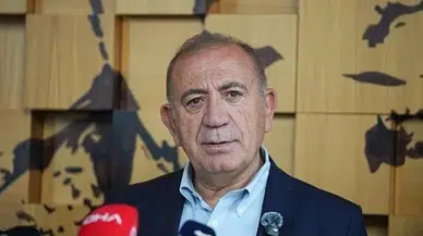 Gürsel Tekin'in görevine son verildi