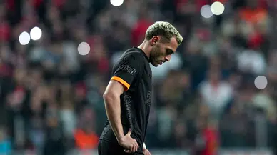 Galatasaray'ın Samsunspor hezimetini spor yazarları sert eleştirdi
