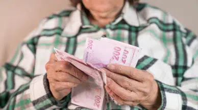 Emekli zammında yüzde 18 beklentisi refah payı riskiyle gölgelendi