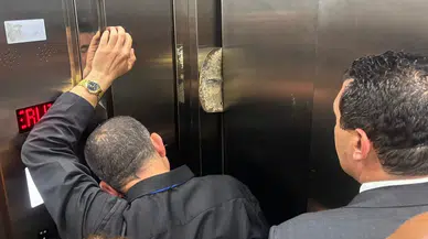 CHP'li Karasu ve Taşcıer'in bindiği asansör eksi 2'nci katta kilitlendi