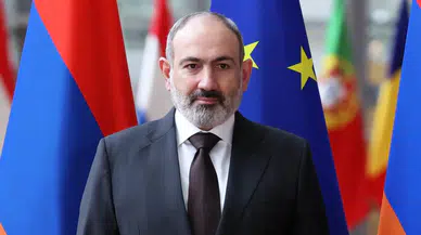 Paşinyan, Karabağ'ın Ermenistan'a ait olmadığını itiraf etti