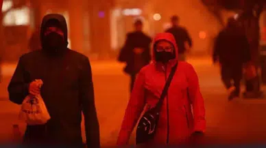 Gökyüzü Değişti, Şehirler Nefes Alamayacak: Çöl Tozu Günlerce Kalacak