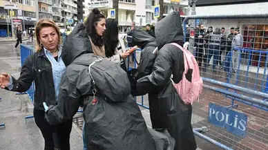 İstanbul Valiliği 1 Mayıs'ta 575 kişinin gözaltına alındığını açıkladı