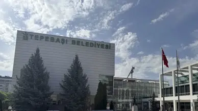 CHP'li Eskişehir Tepebaşı Belediyesi'ne "yolsuzluk" operasyonu: 15 kişi tutuklandı