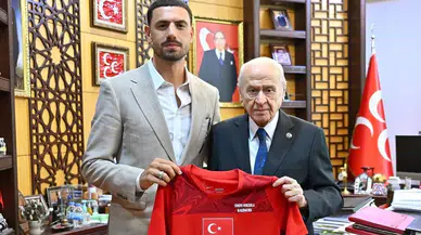 Merih Demiral'dan Devlet Bahçeli'ye forma ziyareti