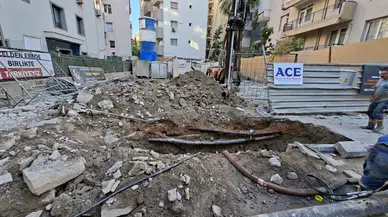 Kazı hatası Alsancak'ı susuz bıraktı