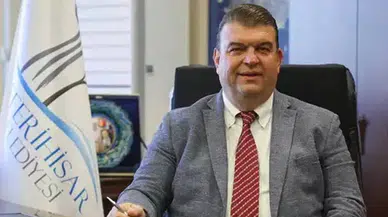 Tutuklanan Seferihisar Belediye Başkanı'na bir şok da bakanlıktan geldi: Görevinden uzaklaştırıldı