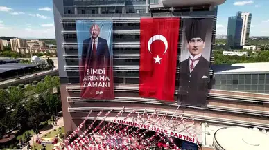 CHP'de kurultay hazırlıkları ve adaylık tartışmaları