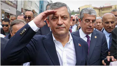 Özgür Özel'den vatandaşlara YENİ Parti'ye üyelik çağrısı
