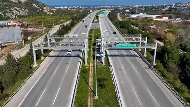 Adana, Mersin ve Çeşme dahil 6 noktada otoyol gişeleri yıl sonuna kadar kaldırılıyor
