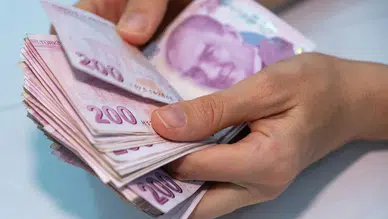 Vergi uzmanı Bingöl: 6 milyonluk aracın 4.3 milyonu vergi