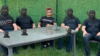 Yeni nesil Türk çetesine Yunan polisinden ağır darbe: Çanta dolusu 'hayalet silah' ele geçirildi