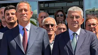 CHP'de iki vekilin grup başkanvekilliği unvanları alındı