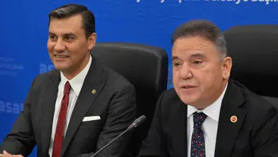 Muhittin Böcek'in iddiasına Ferdi Zeyrek'in seçim kampanyasını yürüten isimden yanıt
