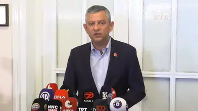 Özgür Özel, CHP grup toplantısını Ankara'da düzenleyeceğini açıkladı